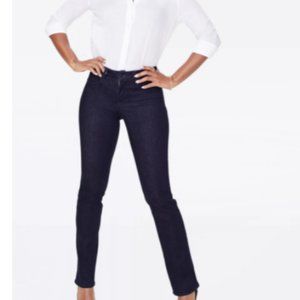 NWT - NYDJ Marilyn straight leg jeans in Dark blue rinse